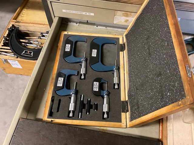 Mitutoyo buitenmaat micrometer (9x) - afbeelding 8 van  8