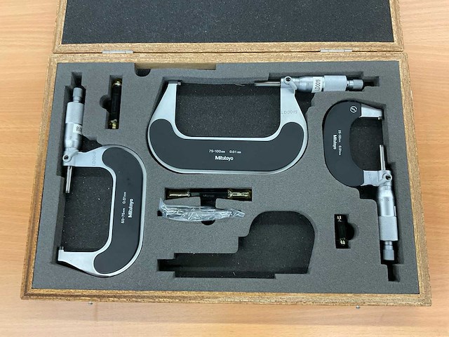 Mitutoyo buitenschroefmaat (3x) - afbeelding 2 van  5