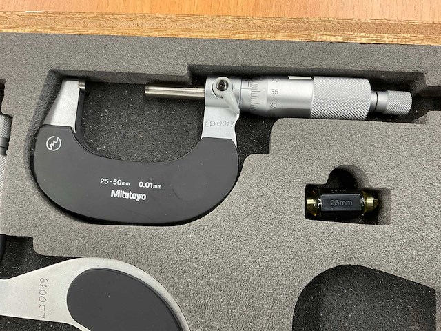 Mitutoyo buitenschroefmaat (3x) - afbeelding 3 van  5