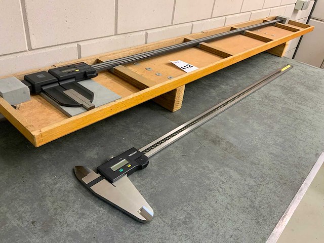 Mitutoyo cd-100c cfc-150g digitale schuifmaat (2x) - afbeelding 1 van  6