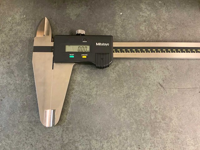 Mitutoyo cd-100c cfc-150g digitale schuifmaat (2x) - afbeelding 2 van  6