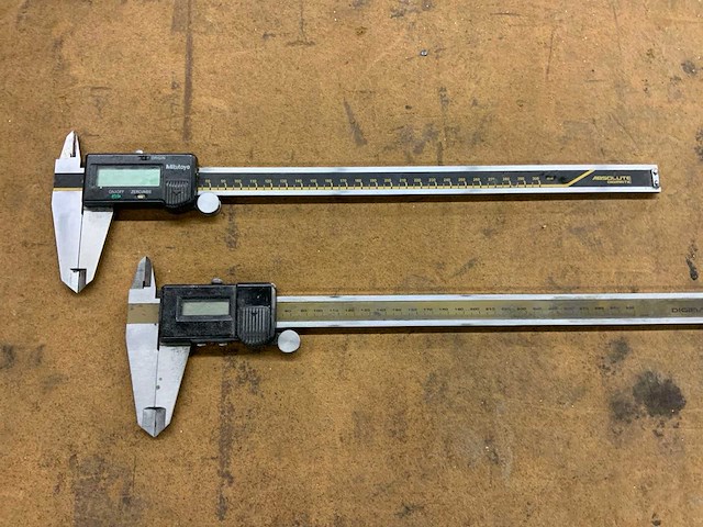 Mitutoyo cd-30 digitale schuifmaat (2x) - afbeelding 2 van  6