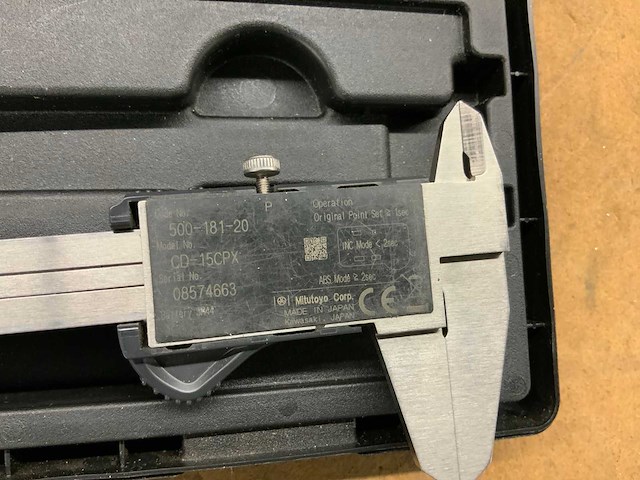 Mitutoyo cd-30c en cd-15 cpx digitale schuifmaat (3x) - afbeelding 7 van  7