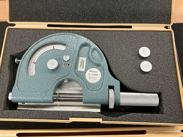 Mitutoyo divers meetgereedschap - afbeelding 2 van  4