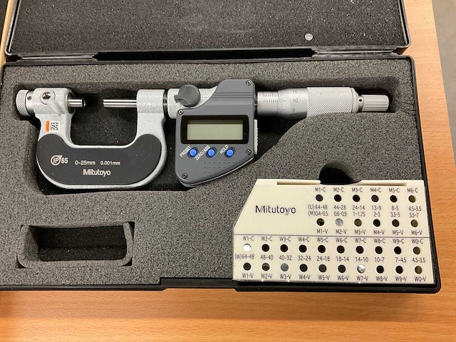 Mitutoyo divers meetgereedschap - afbeelding 3 van  4