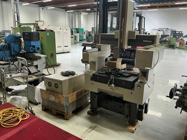 Mitutoyo fj-704 3d-meetmachine - afbeelding 1 van  8