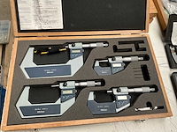 Mitutoyo micrometer digitaal (4x) - afbeelding 1 van  6