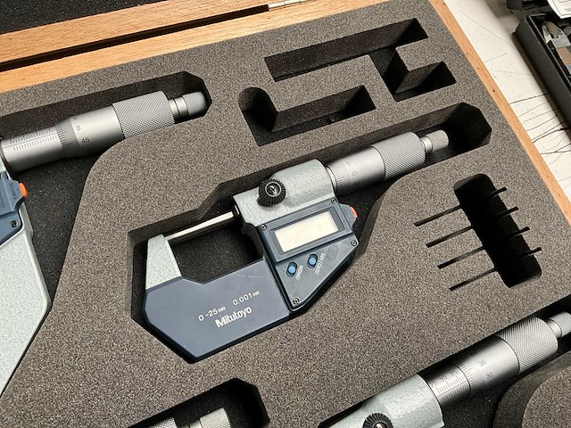Mitutoyo micrometer digitaal (4x) - afbeelding 4 van  6