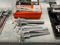 Mitutoyo schuifmaat (15x) - afbeelding 1 van  3