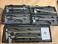 Mitutoyo schuifmaat (7x) - afbeelding 1 van  1