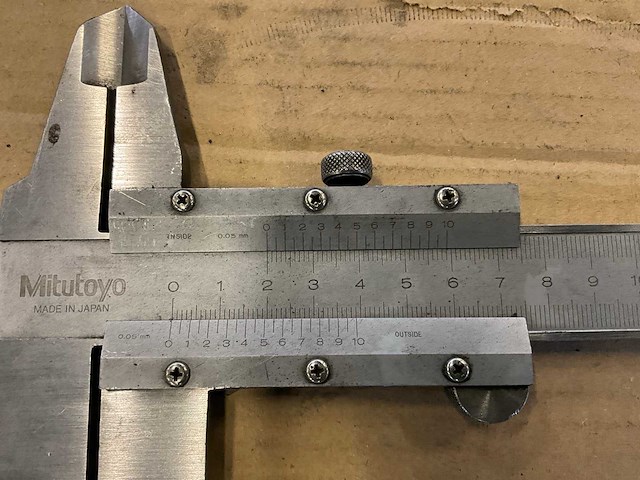 Mitutoyo schuifmaat - afbeelding 2 van  3