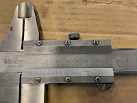 Mitutoyo schuifmaat - afbeelding 2 van  3