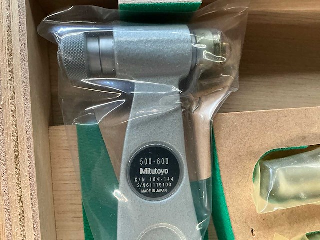 Mituyoyo 99maa001m3 buitenschroefmaat micrometer met verwisselbare aambeelden - afbeelding 3 van  7