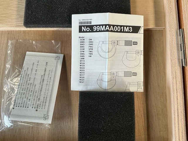 Mituyoyo 99maa001m3 buitenschroefmaat micrometer met verwisselbare aambeelden - afbeelding 6 van  7