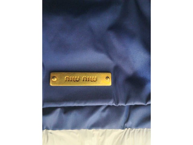 Miu miu - pochette - handtas wit lak leer met gouden details - afbeelding 7 van  14