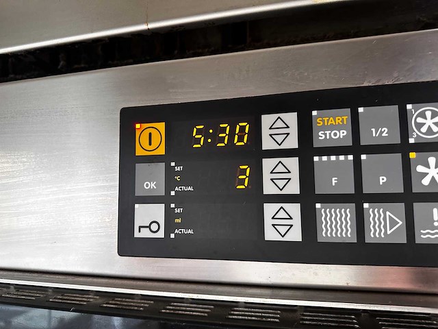 Miwe - econo 10.0604 - heteluchtoven - afbeelding 2 van  5