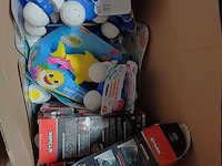 Mix doos c met oa speelgoed