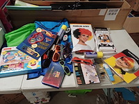 Mix doos met restanten ruim 25 stuks