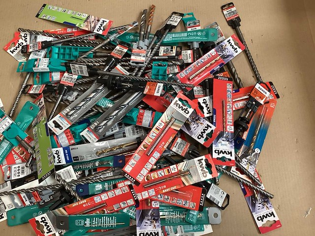 Mix kavel diverse boren (122x) - afbeelding 1 van  6