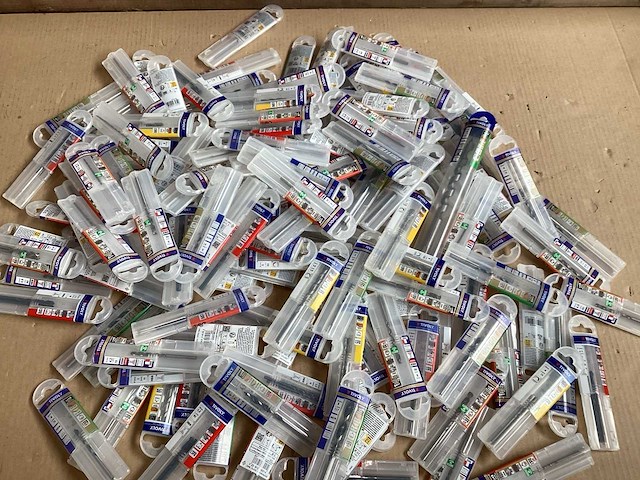 Mix kavel diverse boren voor metaal en hout (142x) - afbeelding 1 van  6