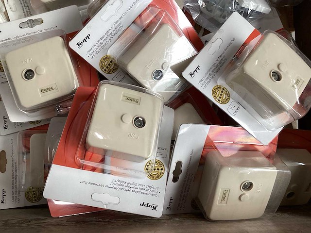 Mix kavel diverse schakelmateriaal (135x) - afbeelding 7 van  7