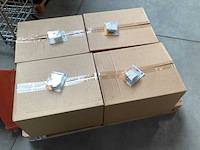 Mix kavel diverse schakelmateriaal - afbeelding 1 van  6