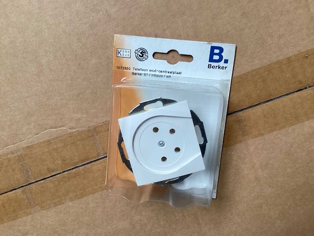 Mix kavel diverse schakelmateriaal - afbeelding 5 van  6