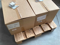 Mix kavel diverse schakelmateriaal - afbeelding 6 van  6