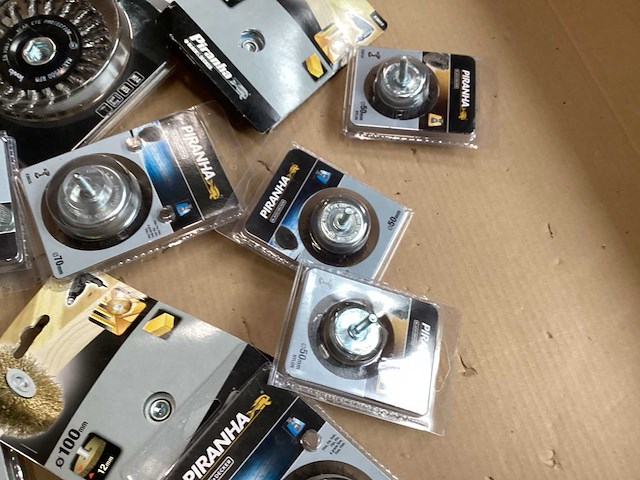 Mix kavel diverse staalborstels (20x) - afbeelding 5 van  6