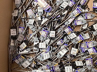 Mix kavel diverse steenboren (269x) - afbeelding 4 van  5