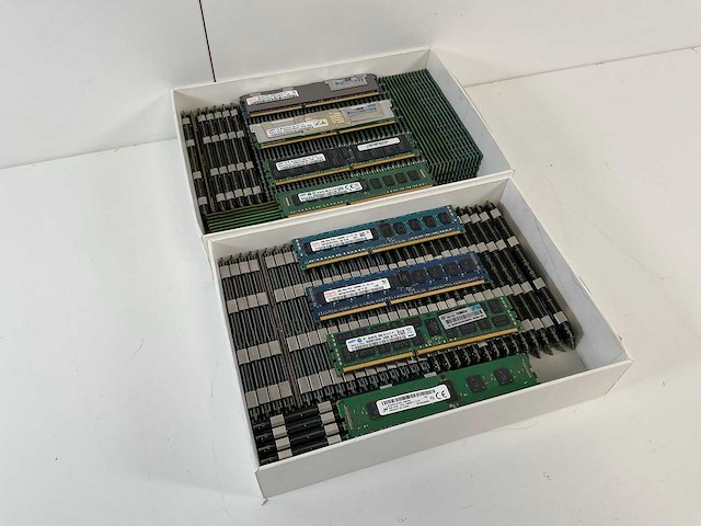Mix model 4 gb rams - check description (117x) - afbeelding 1 van  6
