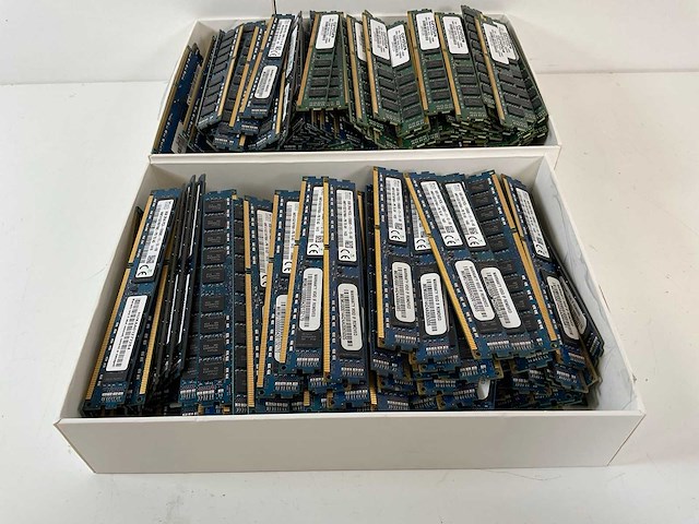 Mix model 8 gb rams - check description (326x) - afbeelding 1 van  6