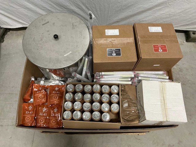 Mix pallet bierbrouw bendodigdheden - afbeelding 1 van  10