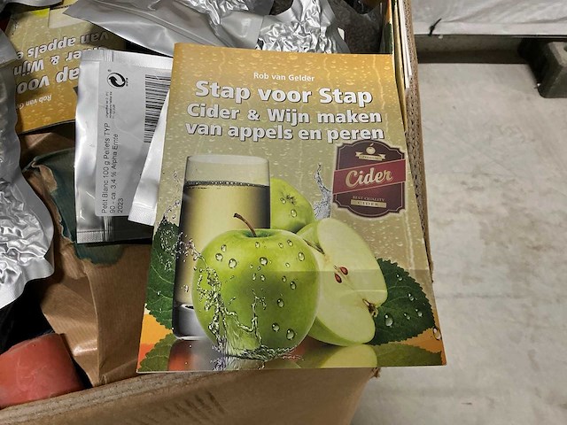 Mix pallet bierbrouw bendodigdheden - afbeelding 10 van  10