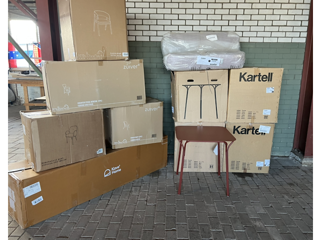 Mix pallet design woonitems kartell, kave home, zuiver en woood , diversen - afbeelding 1 van  8