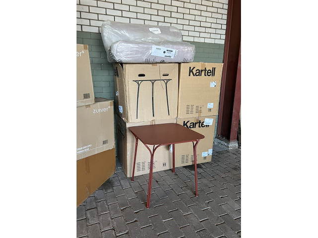 Mix pallet design woonitems kartell, kave home, zuiver en woood , diversen - afbeelding 2 van  8
