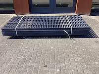Mix pallet dubbelstaafs hekwerk antraciet 8/6/8/ en 6/5/6 (23x) - afbeelding 2 van  8