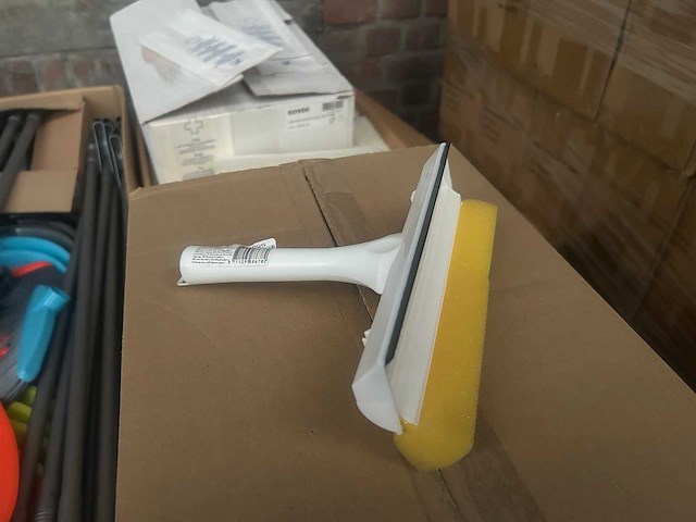 Mix pallet facilitaire goederen - afbeelding 3 van  9