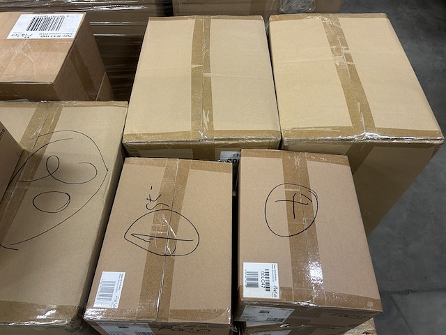 Mix pallet met 50 stuks design verlichting paco home – verkrijgbaar op bol.com en amazon - afbeelding 2 van  9