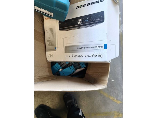 Mix pallet met diverse spullen - afbeelding 3 van  7