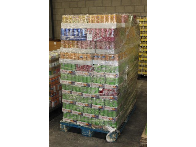Mix pallet met fris- en energydranken. tht gedeeltelijk verlopen. bod is inclusief 288 euro statiegeldwaarde - afbeelding 2 van  3