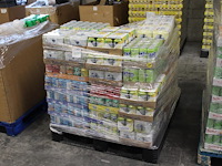 Mix pallet met frisdranken en 0,0 bieren w.o. fanta, coca cola, bavaria en sprite. tht o.a 7-26 en 8-26. to... - afbeelding 1 van  2