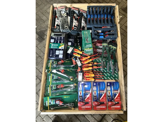Mix pallet met nieuw gereedschap - afbeelding 11 van  18
