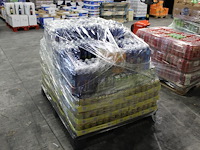 Mix pallet met ruim 40 trays a 12 / 24 blikjes / flesjes van diverse frisdranken w.o. lipton ice-tea, sourc... - afbeelding 3 van  3