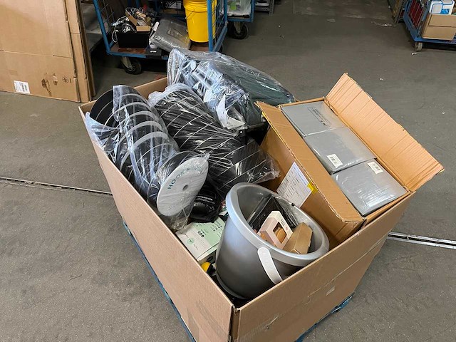 Mix pallet "niet scanbaar" bol artikelen - afbeelding 2 van  2
