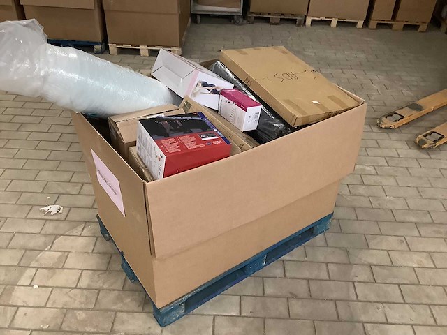 Mix pallet "niet scanbaar" bol artikelen - afbeelding 2 van  3