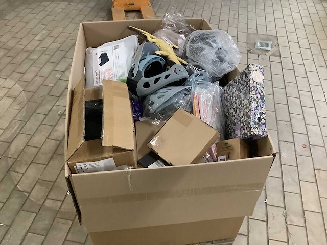 Mix pallet "niet scanbaar" bol artikelen - afbeelding 1 van  3