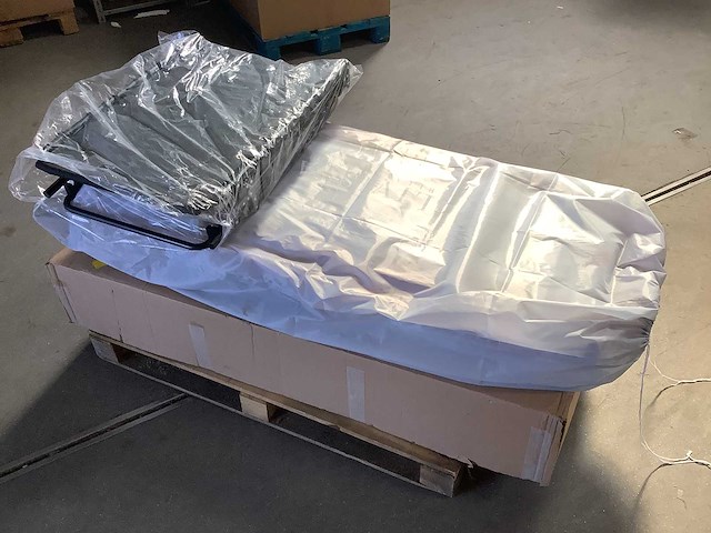 Mix pallet "niet scanbaar" bol artikelen - afbeelding 1 van  3