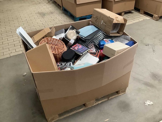 Mix pallet "niet scanbaar" bol artikelen - afbeelding 2 van  4