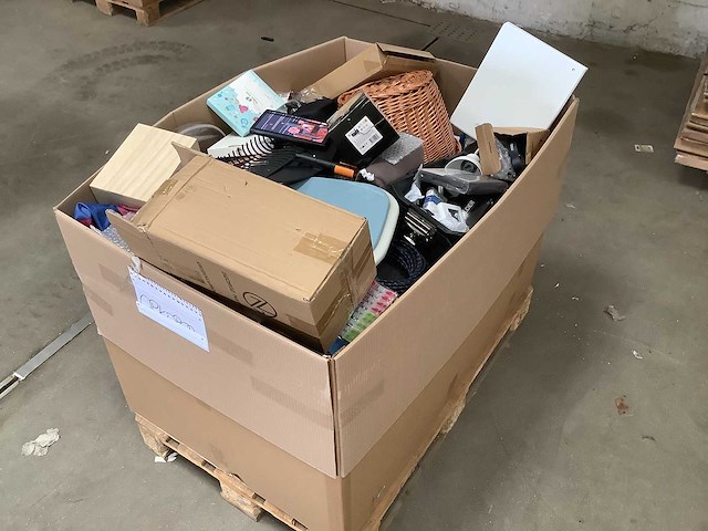 Mix pallet "niet scanbaar" bol artikelen - afbeelding 1 van  4